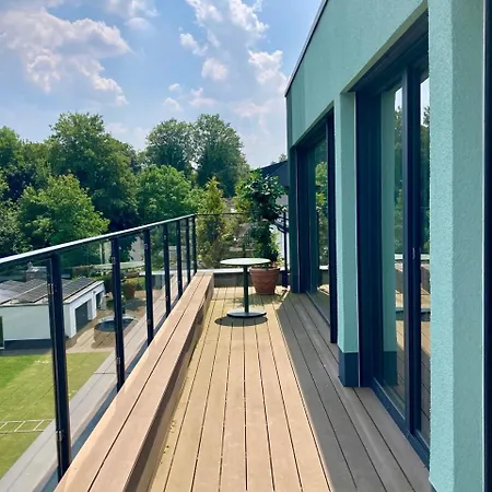 Wunderschöne In Innovativem Zero-emissionen Haus *