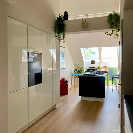 Apartment Wunderschöne In Innovativem Zero-emissionen Haus *